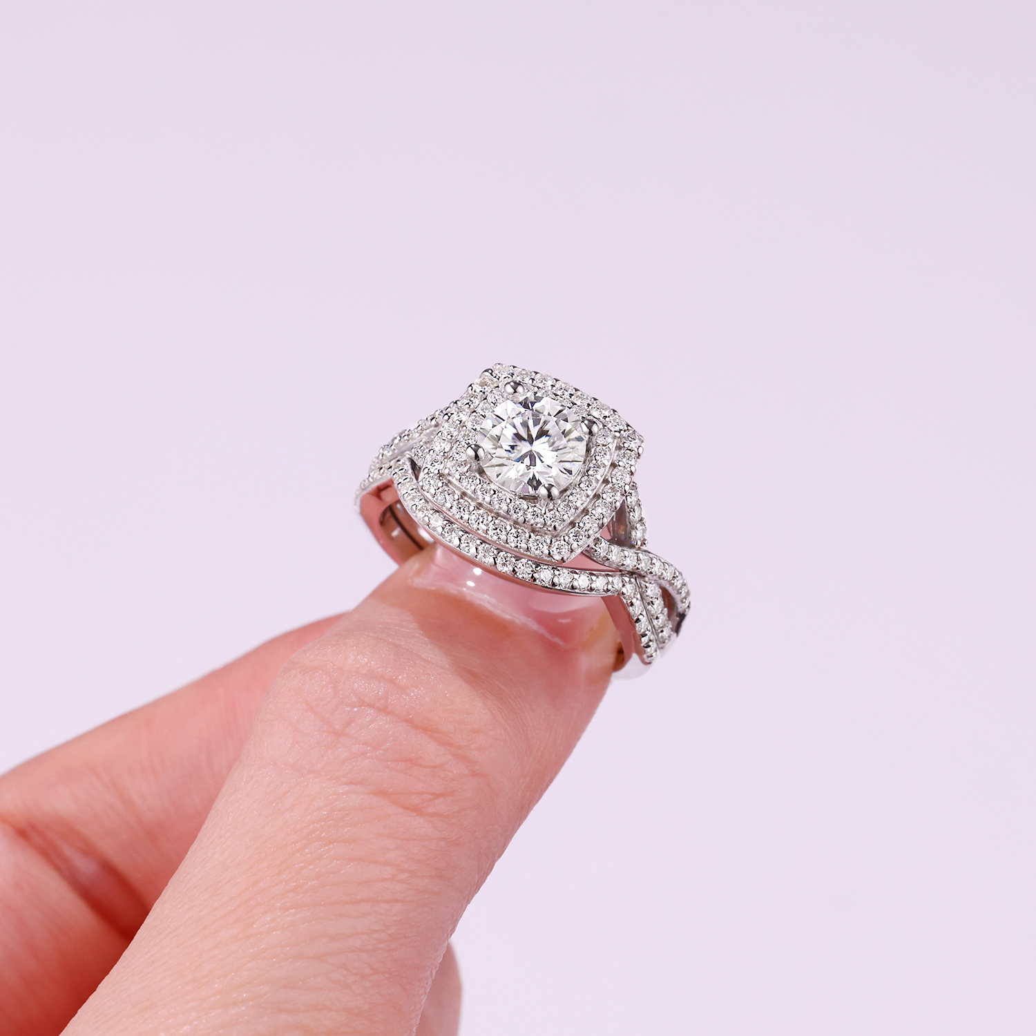 1-carat Moissanite Double Rings Set With Top-quality Moissanite Luxury, Fashionable And
