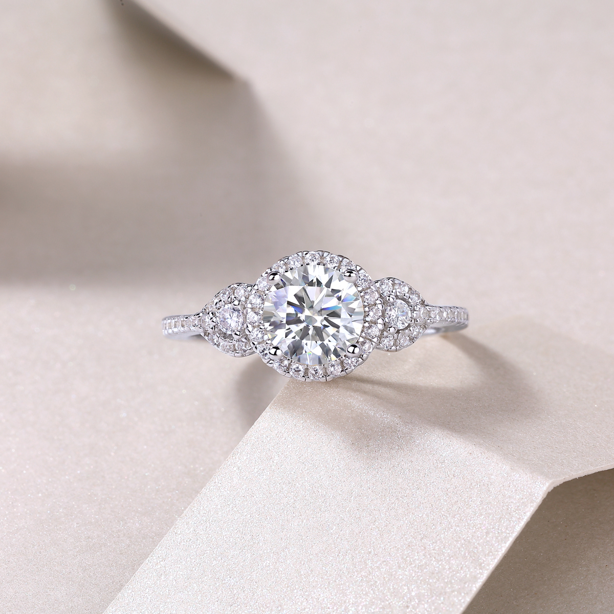 Lake Baikal - Set With 1-carat Top-quality Moissanite, Silver And Platinum-plated Diamond